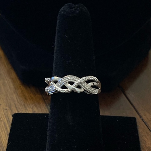 Sterling Silver Fashion Ring Size 7 - Picture 2 of 6